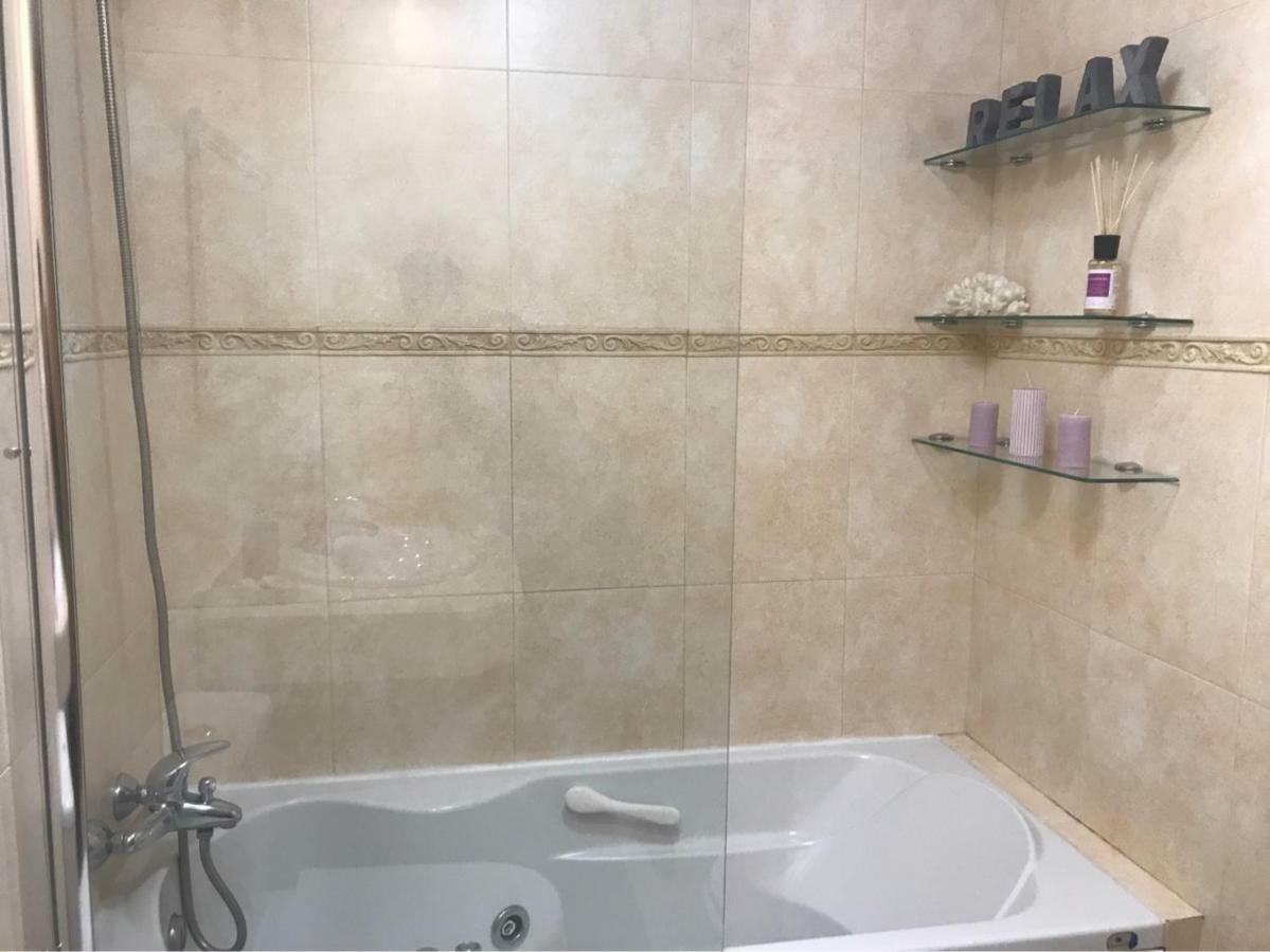 Apartamento Paseo Maritimo Antonio Banderas Malaga Exterior photo